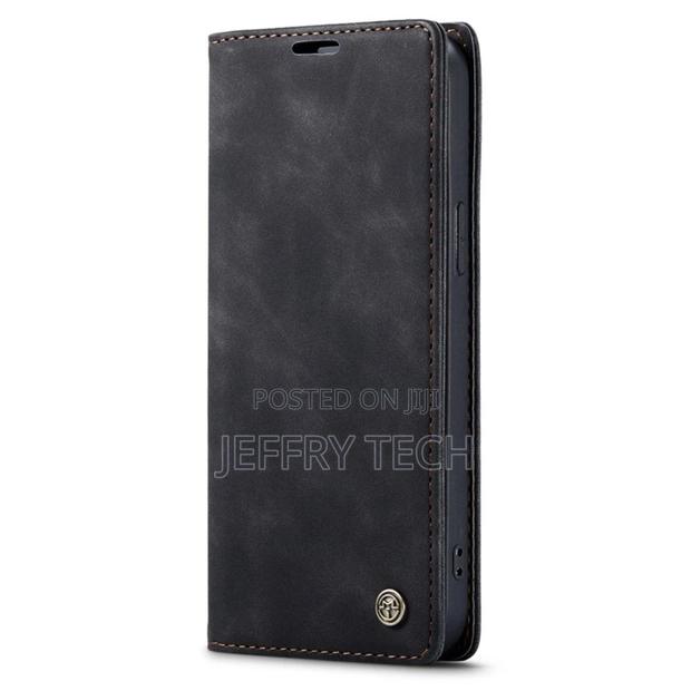 iPhone 14 Pro Max Flip Case - Black