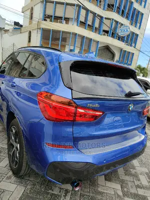 BMW X1 xDrive28i AWD 2016 Blue