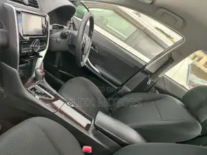 Toyota Premio 2016 Black