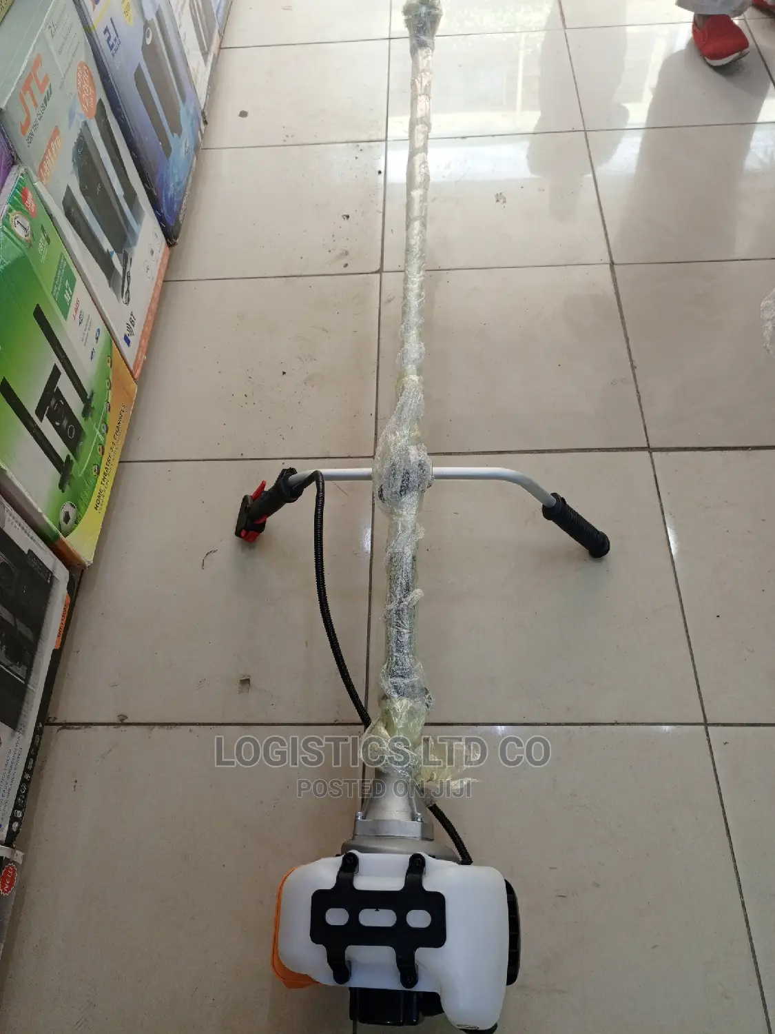 Dera Brush Cutting Machine for Agriculture and Garden Use