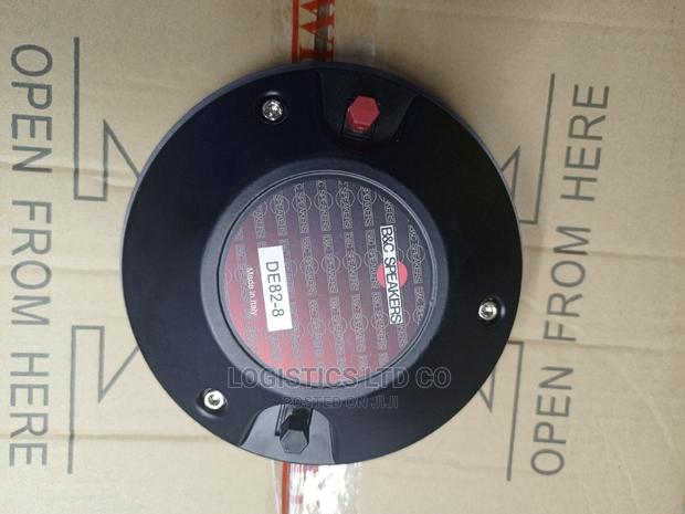 B C Tweeter De82, 8 Ohm, 1.4 Inch Throat Diameter