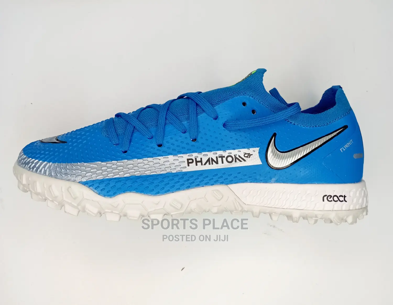 Latest Phantom GT Spectrumturf Trainers