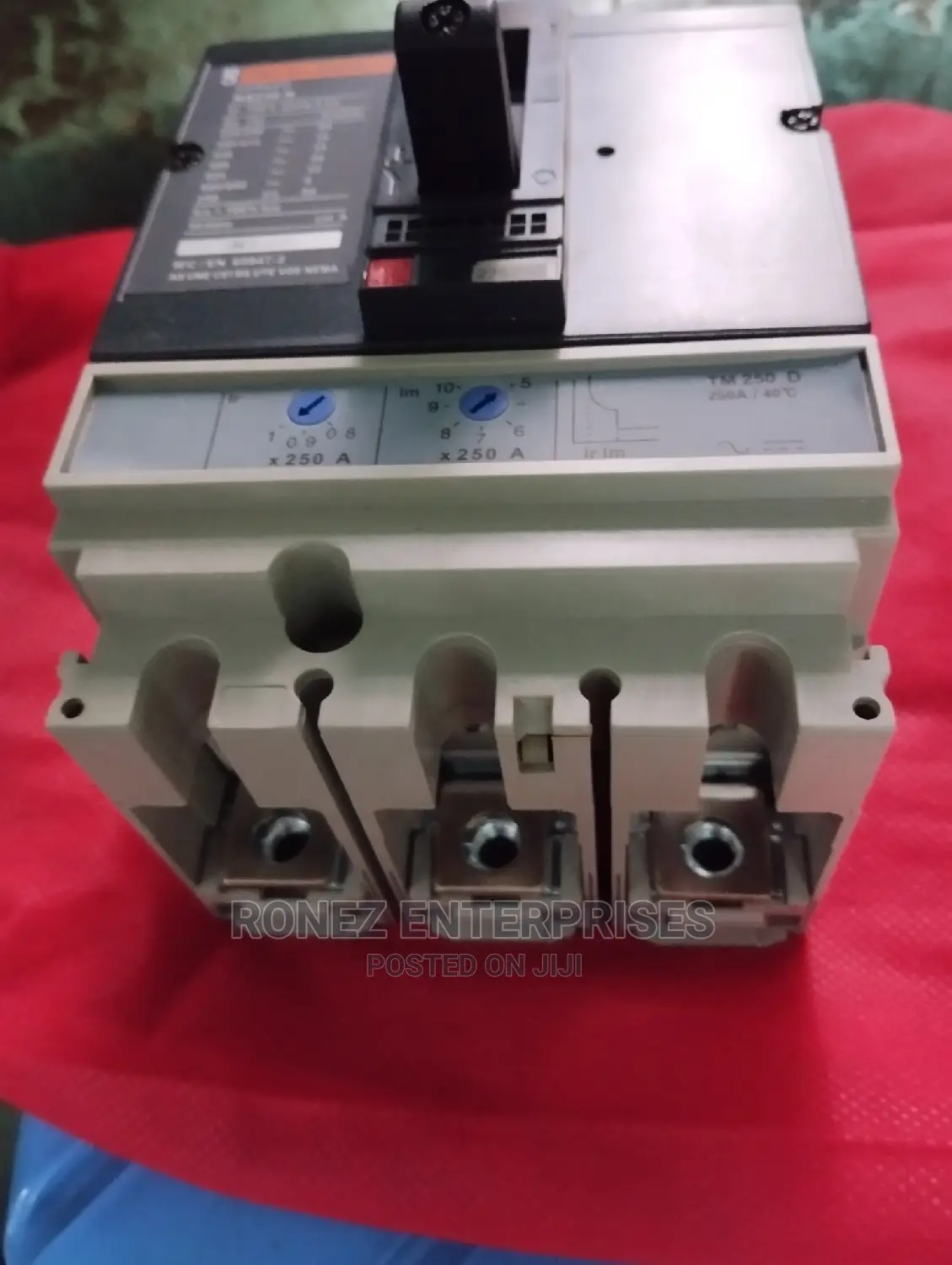 McCb 250amps Merlin Gerlin