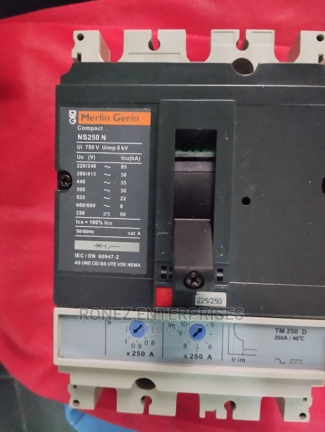 McCb 250amps Merlin Gerlin