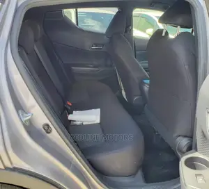 Toyota C-Hr 2018 Silver