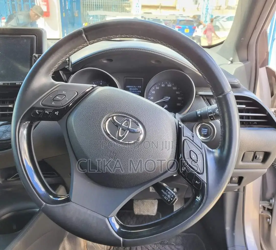 Toyota C-Hr 2018 Silver
