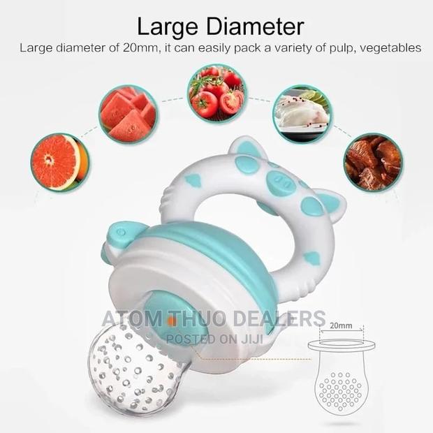 Silicone Feeding Feeder - main view