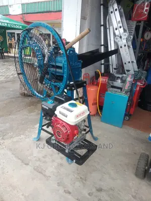 Chaff Cutter Available (2 Blade)+Motor