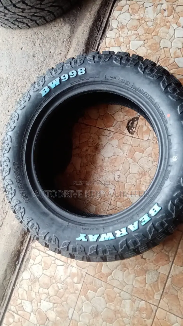 235/65r18 Bearway All-Terrain