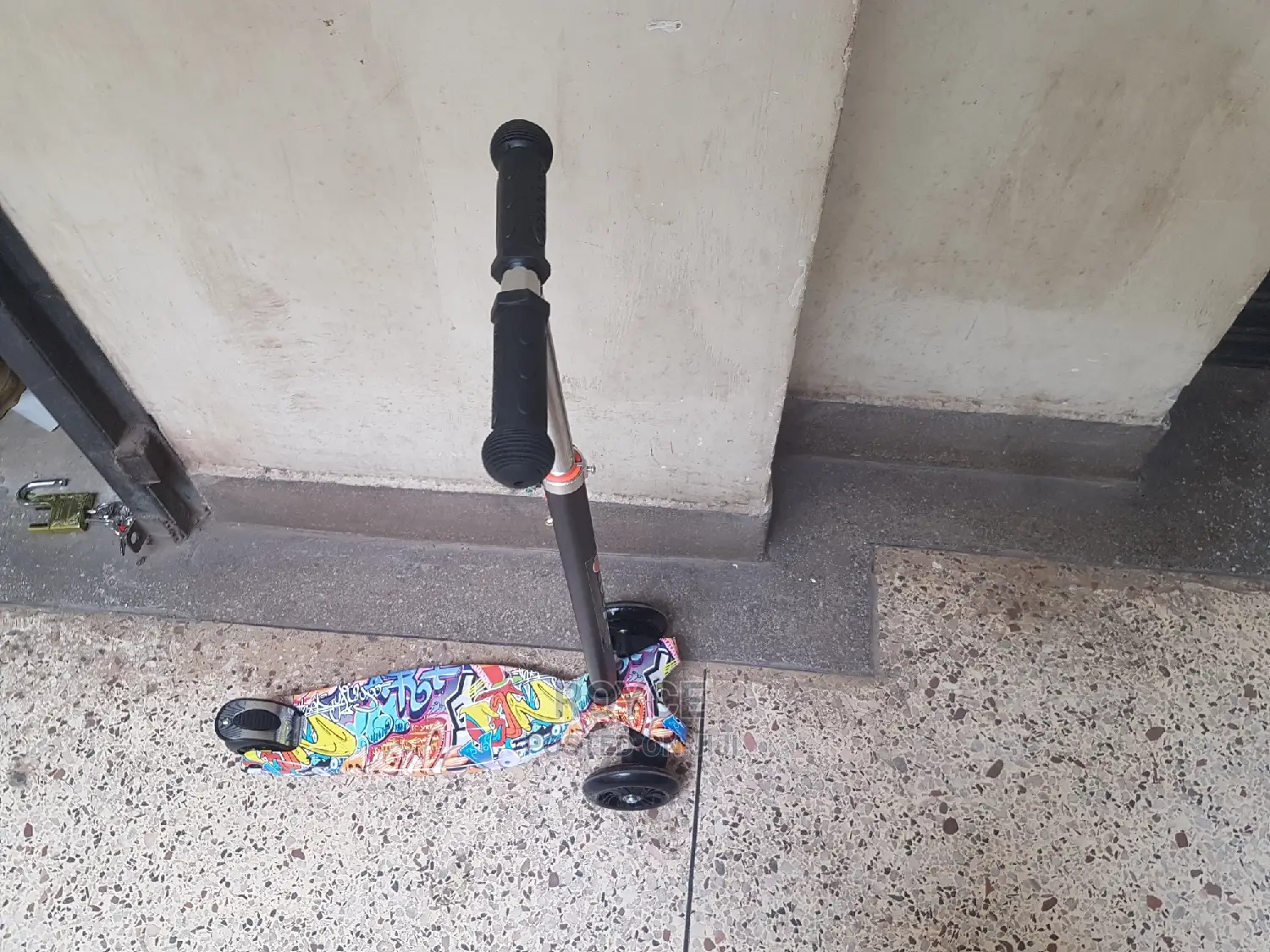 High Quality Unisex Scooter
