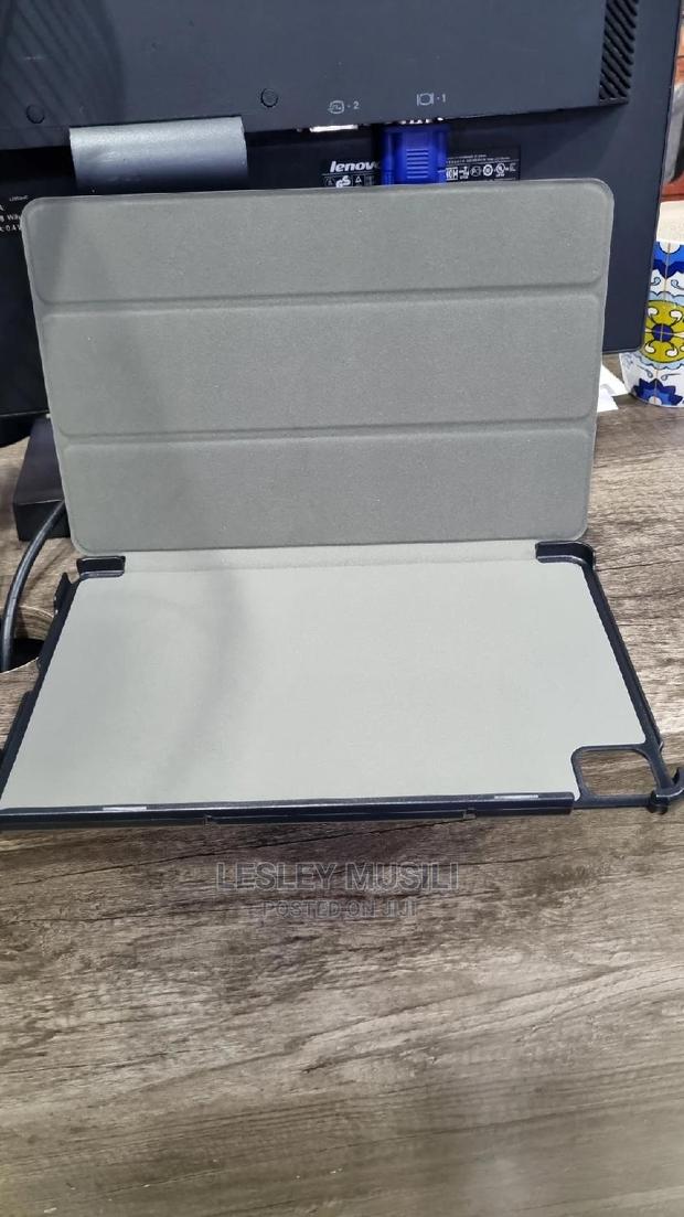 Nokia T21 Tablet Flip Cover