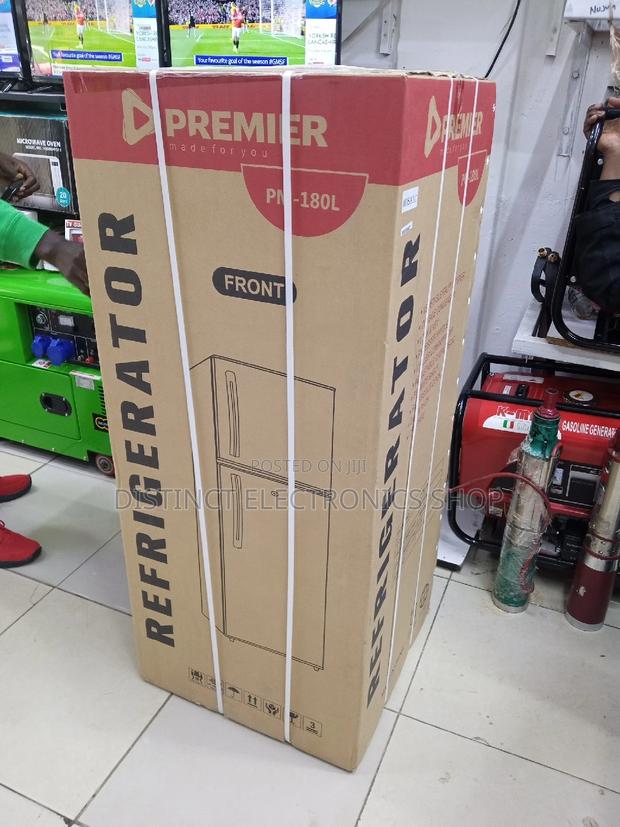 Refrigerator - thumbnail 3