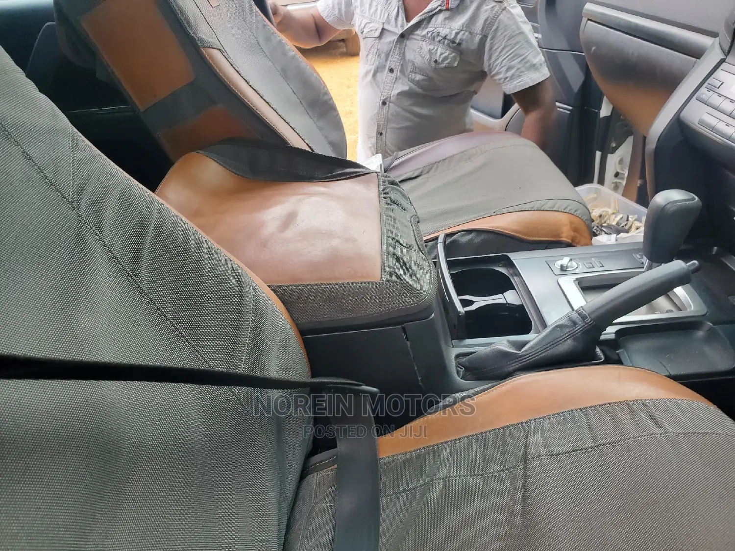 Toyota Land Cruiser Prado 2017 White