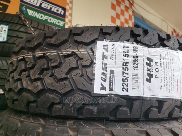 225/75r15 Yusta Tyre (A/T) 6pr