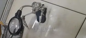 Magnifying Lens for Technicians