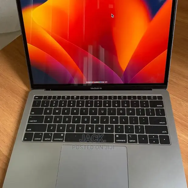 Laptop Apple MacBook Air 2018 256GB Intel Core I5 SSD 256GB Laptop Apple MacBook Air 2018 256GB Intel Core I5 SSD 256GB