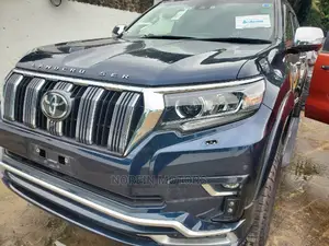 Toyota Land Cruiser Prado 2020 Blue