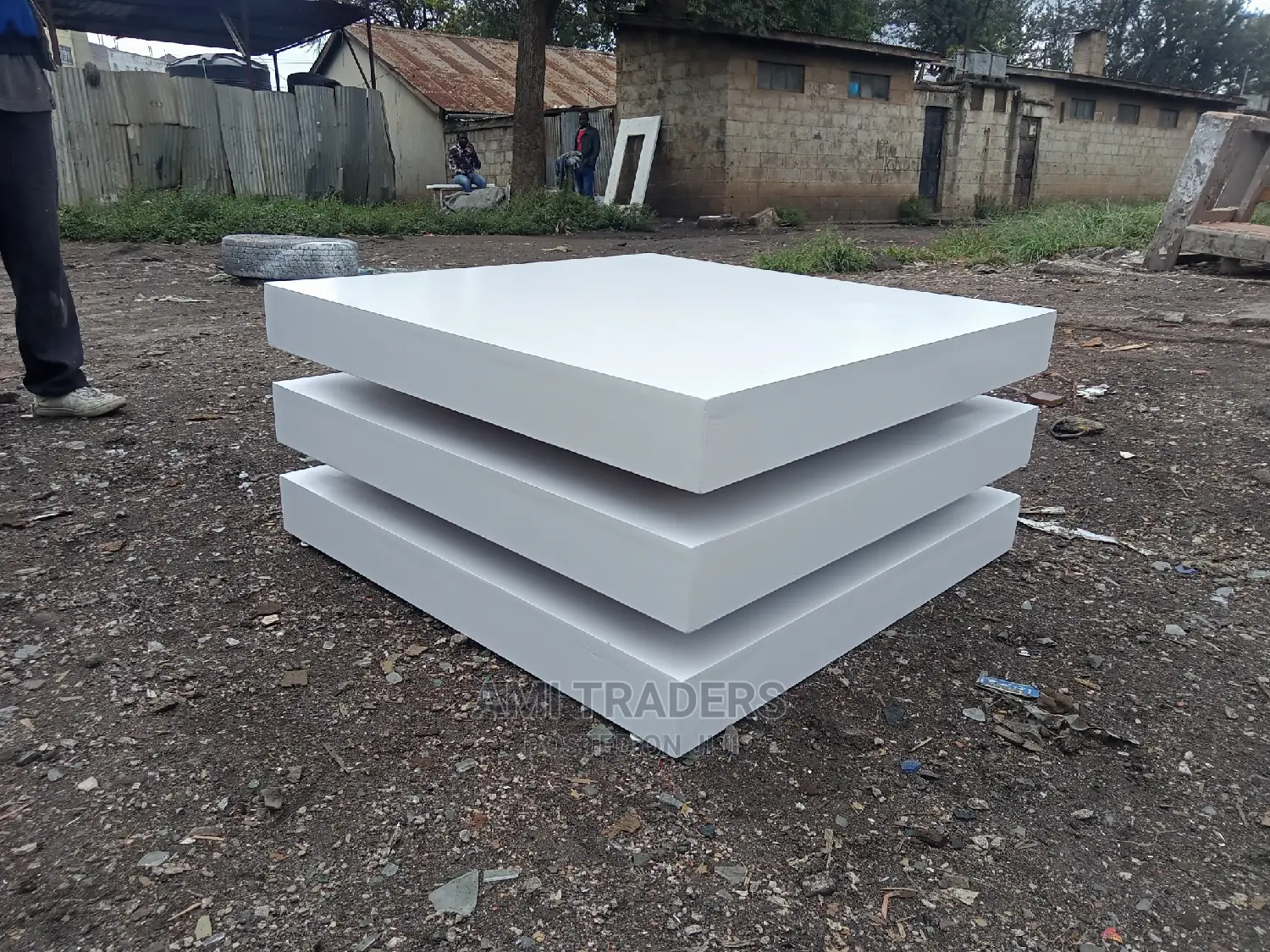 White Modern Coffe Table