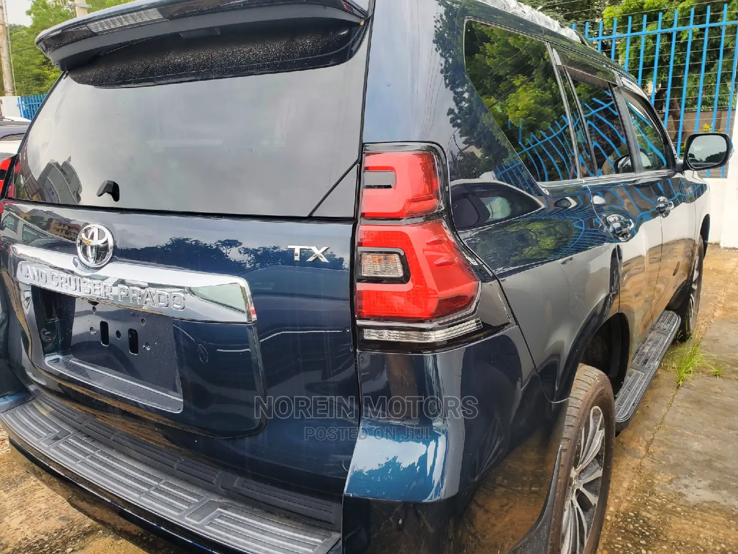 Toyota Land Cruiser Prado 2018 Blue