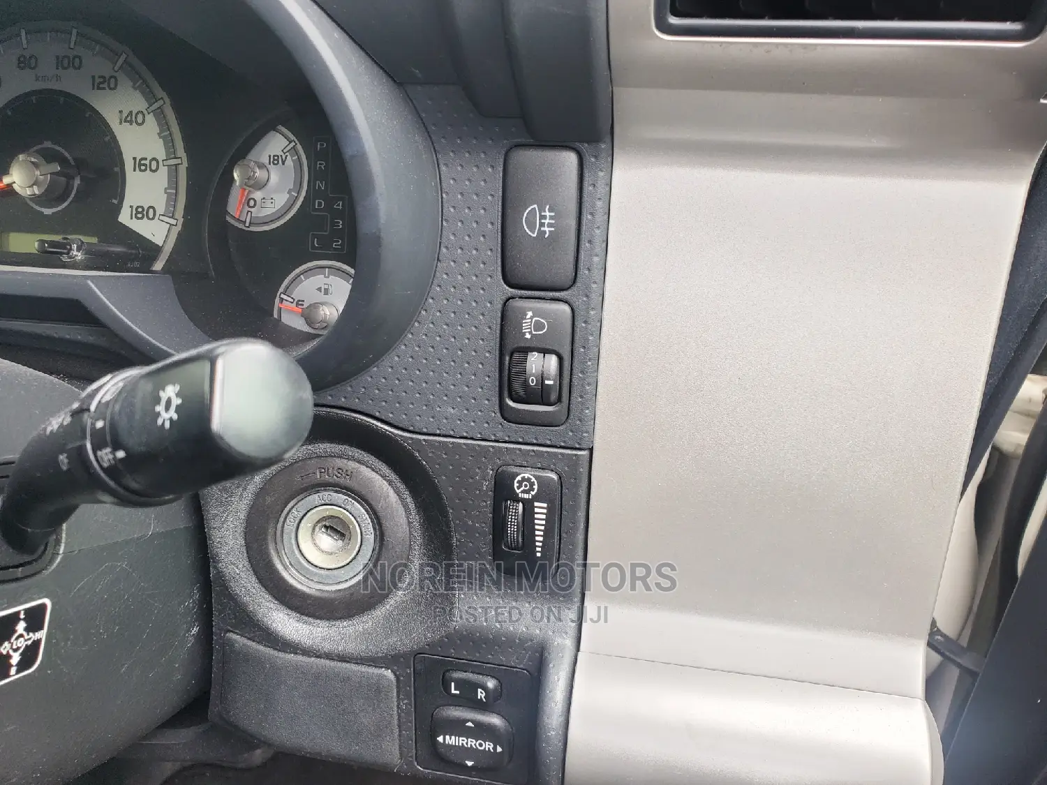 Toyota FJ Cruiser 2016 White