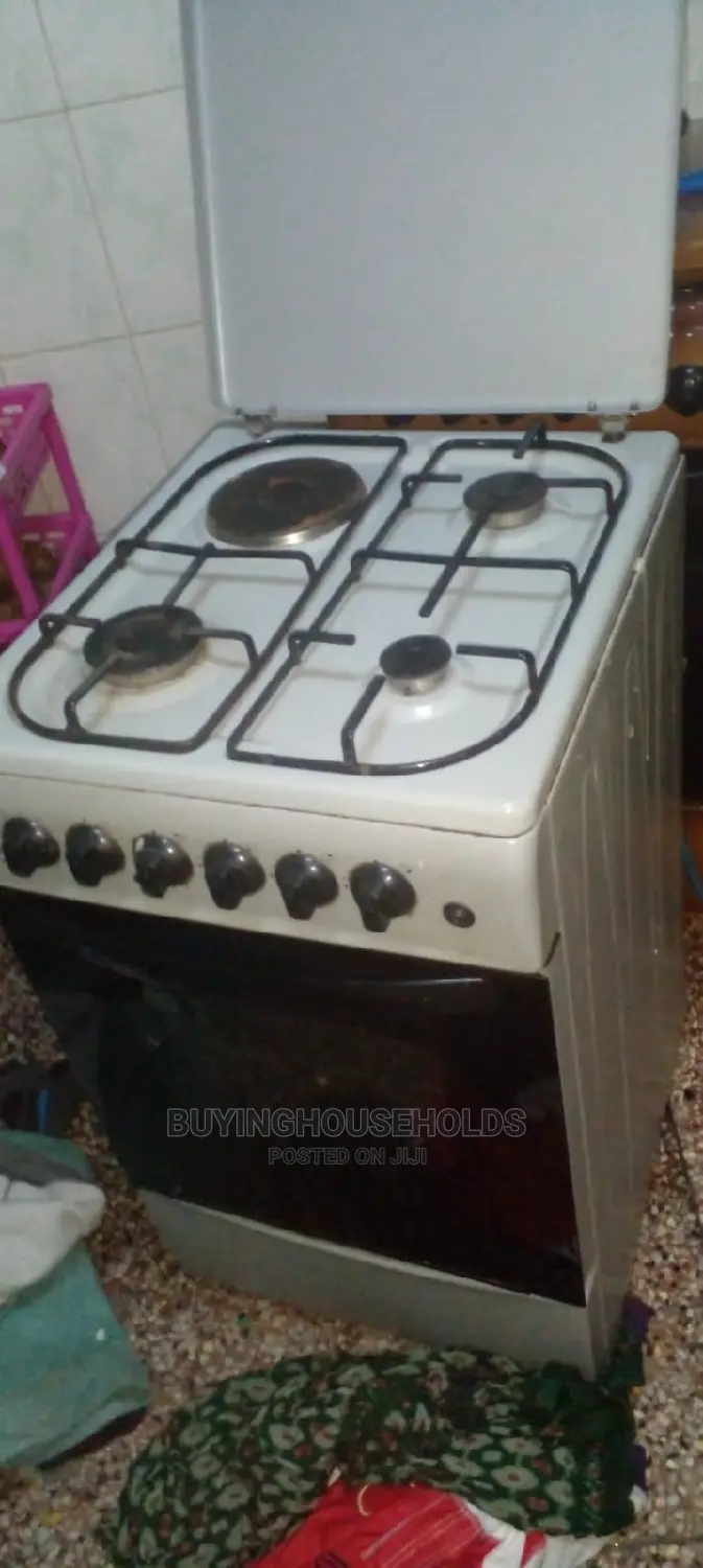 Ramtons Cooker 3gas+1electric 50×55