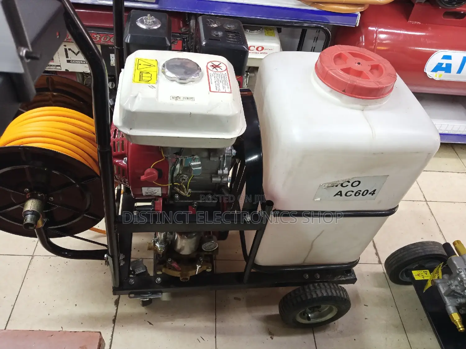 Sprayer Machine
