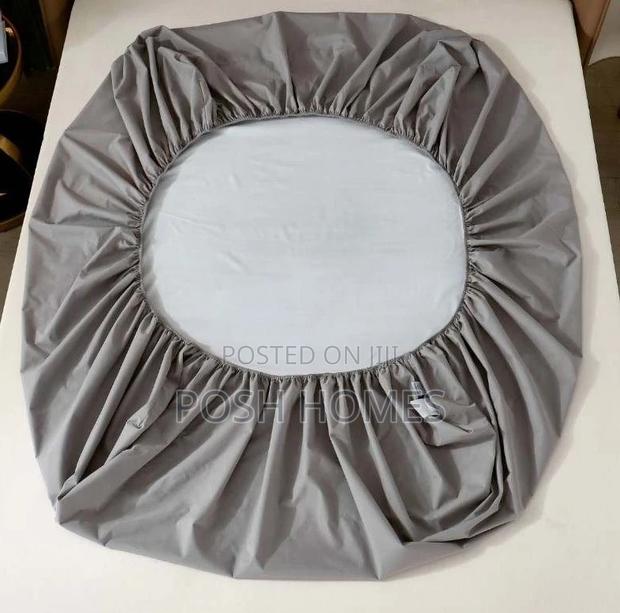 Fitted Sheets Mattress Protector