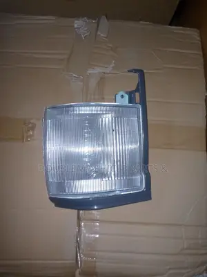 Corner Lamp Toyota Hiace 1993-1995/5l/Shark /3l
