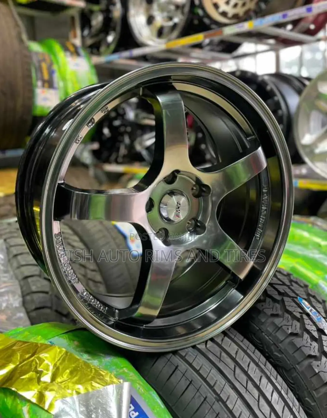 Offset 18 Inch Rims Set Fitting Harrier, Vanguard, Mark X
