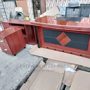 1.6 MTRS Executive Office Desk