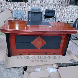 1.6 MTRS Executive Office Desk