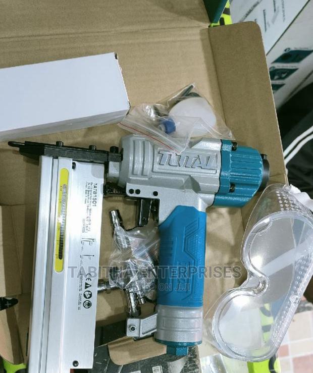 Total 2in1 Nail Gun