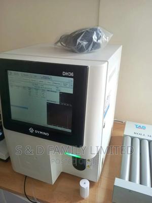 Examination Couch - main view