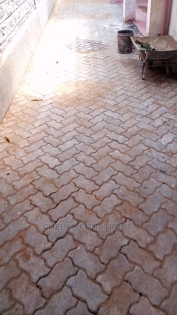 60mm Cabro Paving Blocks - thumbnail 3