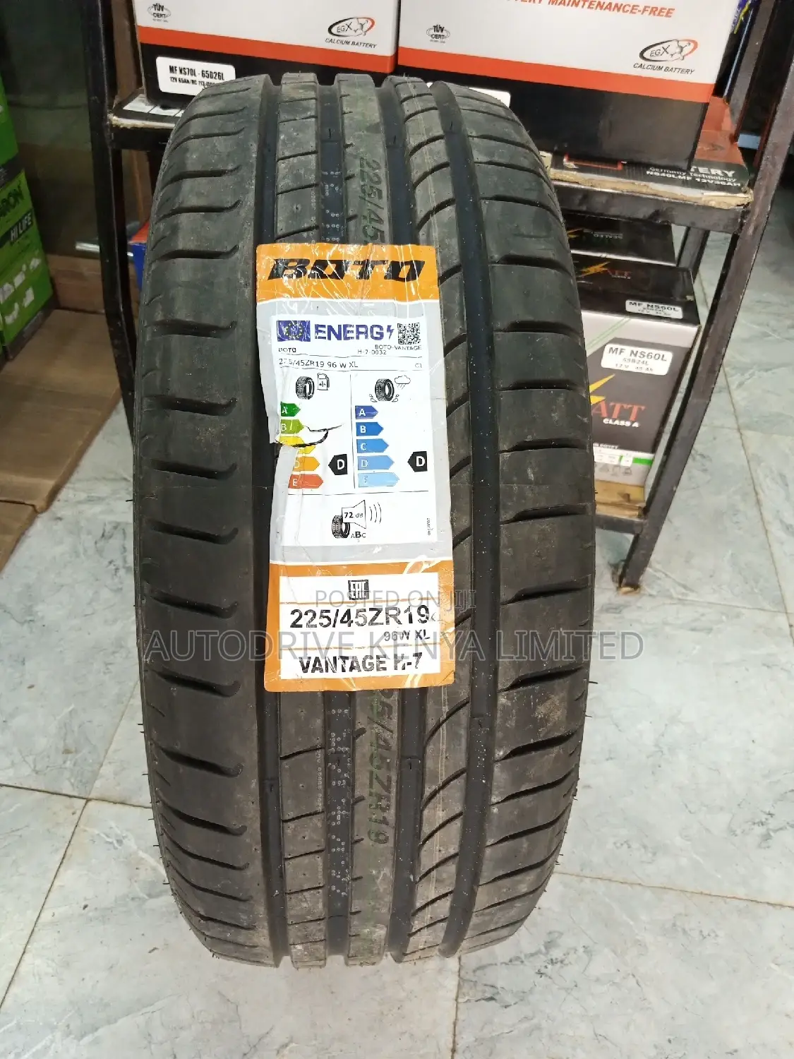 225/45r19 Boto Tyre