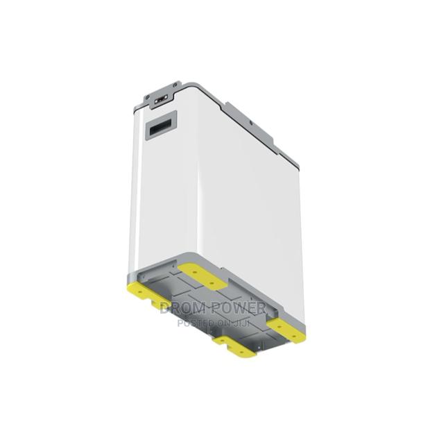 Lithium 24v 200ah Battery 5kwh - thumbnail 2