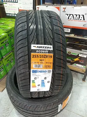 255/35r19 Mazzini Tyre