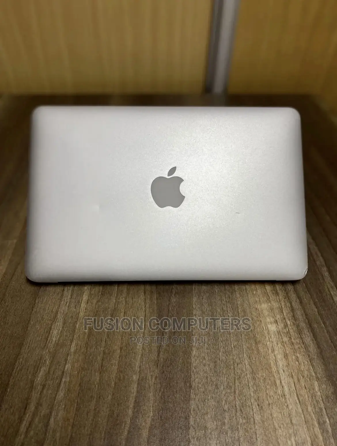 Laptop Apple MacBook Air 4GB Intel Core I5 SSD 128GB