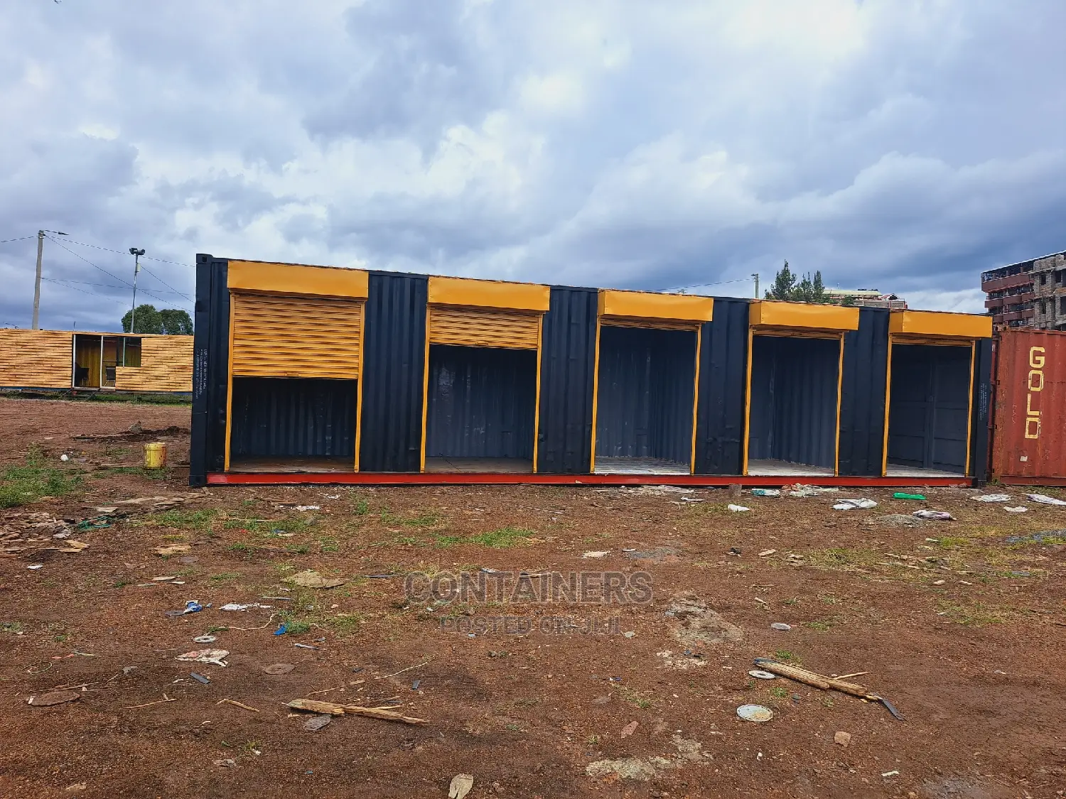 Ready 40ft Container With 5 Stalls