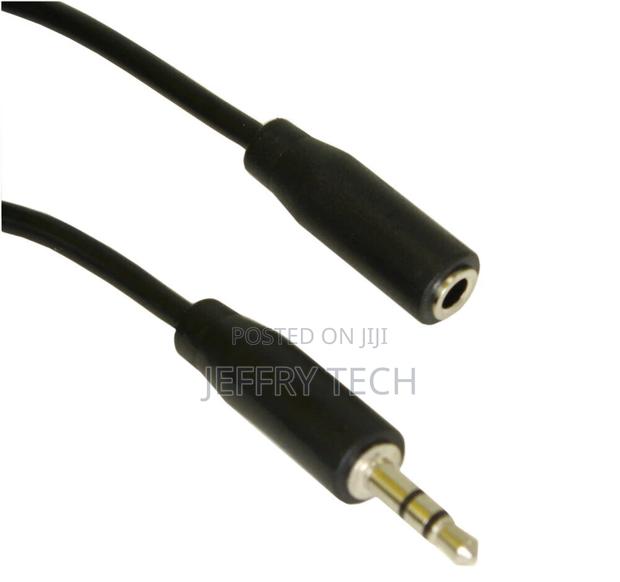 1.5ft 3.5mm Mini-Stereo TRS Male to Female Audio Extension C
