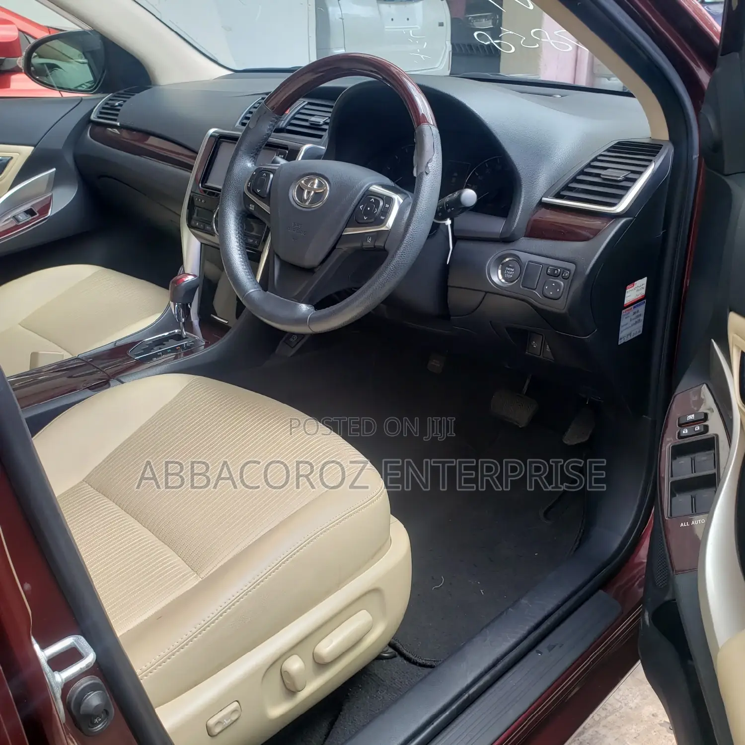 Toyota Premio 1.5 FWD 2016 Burgundy