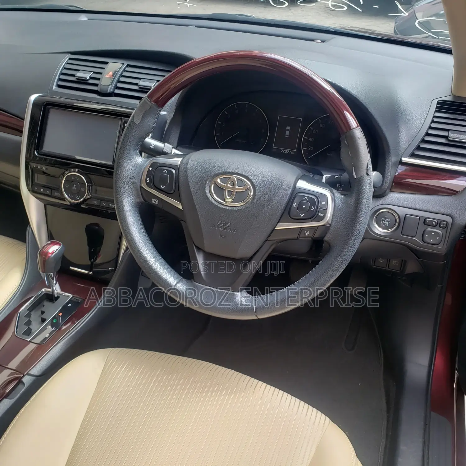 Toyota Premio 1.5 FWD 2016 Burgundy