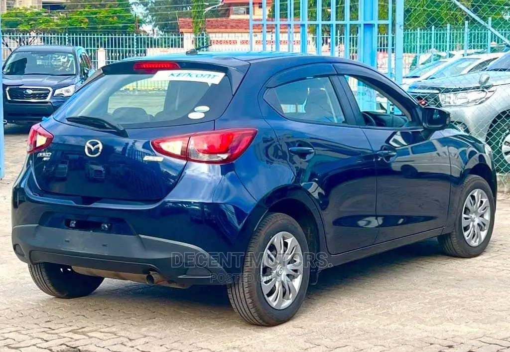 Mazda Demio 2017 Blue