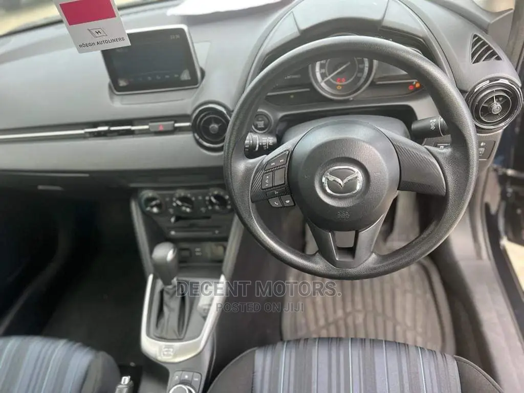 Mazda Demio 2017 Blue