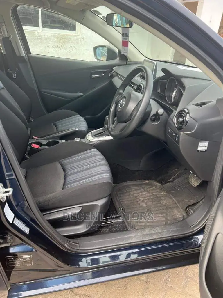 Mazda Demio 2017 Blue