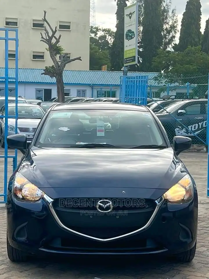 Mazda Demio 2017 Blue