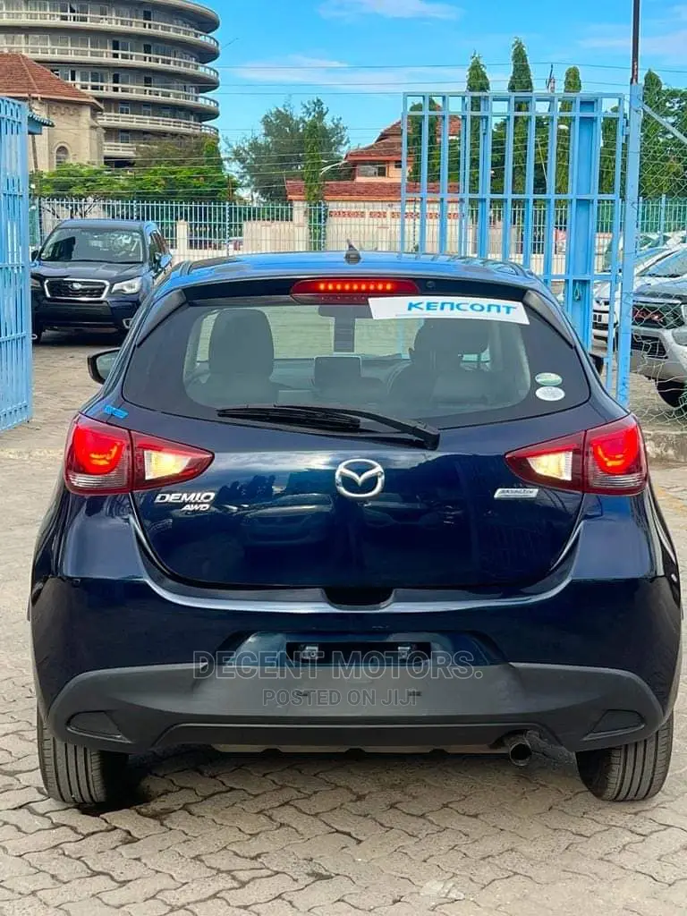 Mazda Demio 2017 Blue