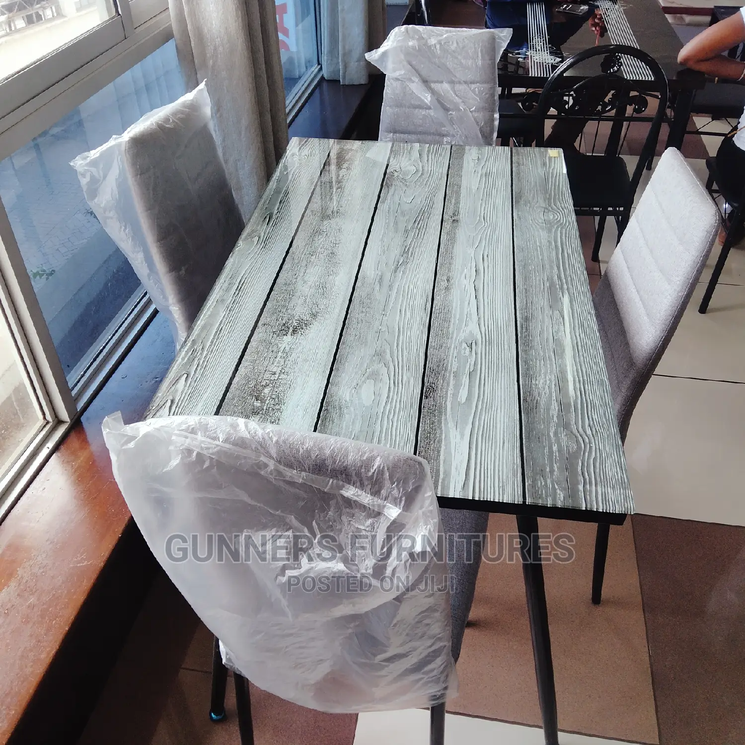 Dining Table Dining Table.
