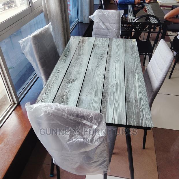 Dining Table Dining Table. - thumbnail 4