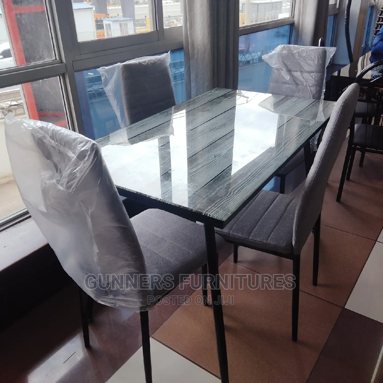 Dining Table Dining Table